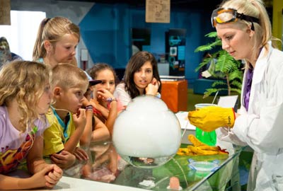 Questacon – Image courtesy VisitCanberra Questacon – Image courtesy VisitCanberra